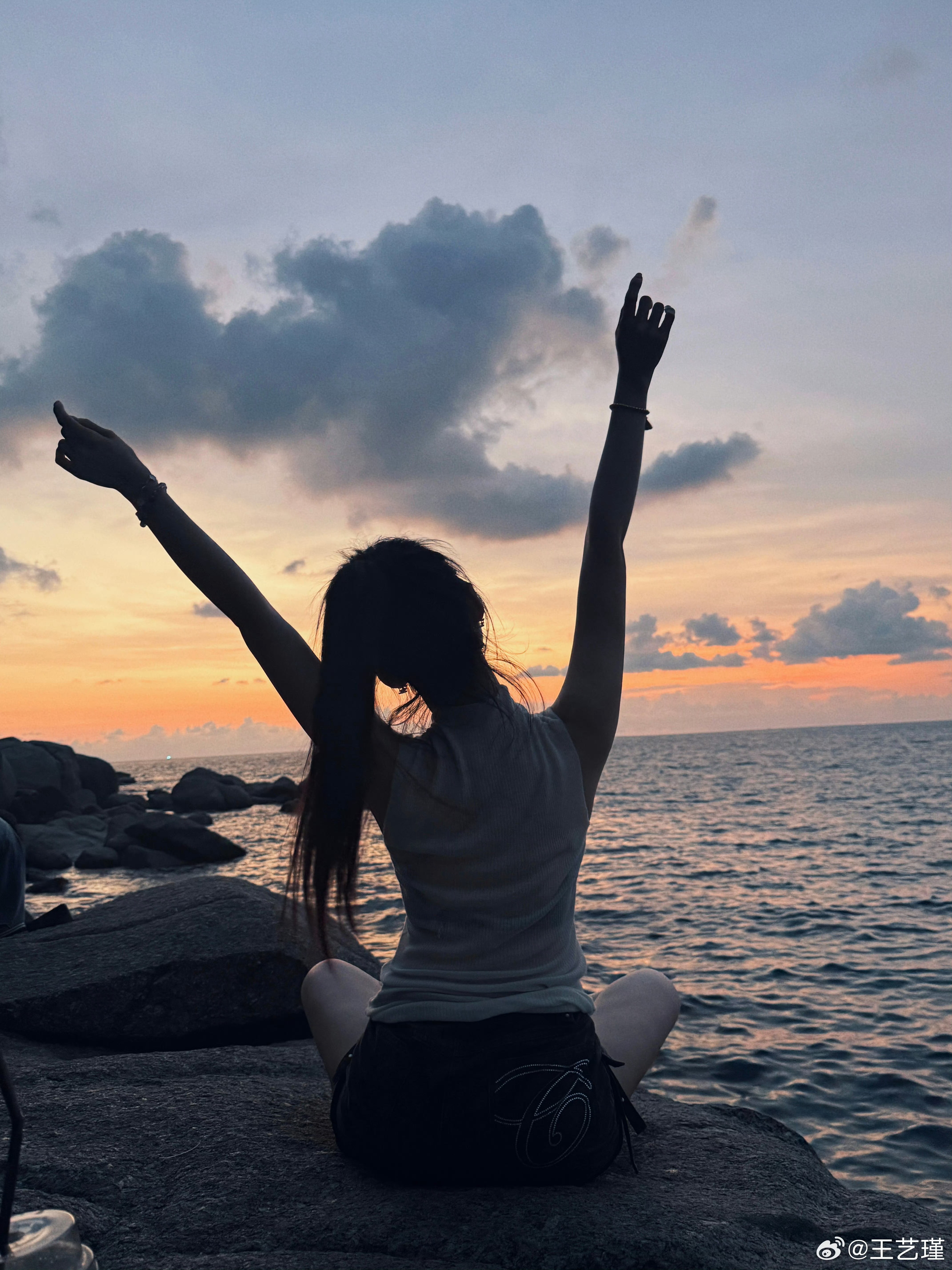 王艺瑾假日海边碎片🌊