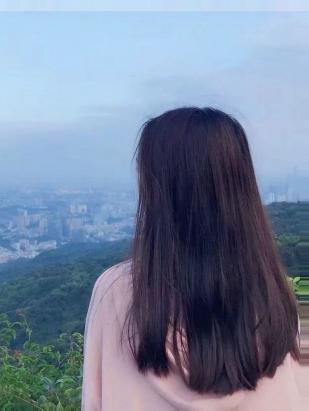 你有没有发现？一个家的运势，往往藏在妈妈的骨子里。很多人拼命改风水、求财运