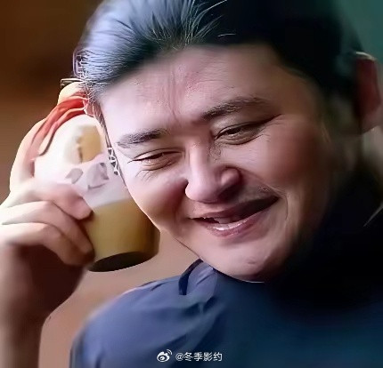 刘欢这辈子只接过一个广告，孔府家酒。别人砸重金请他，全推了。为啥偏偏接了这个？人