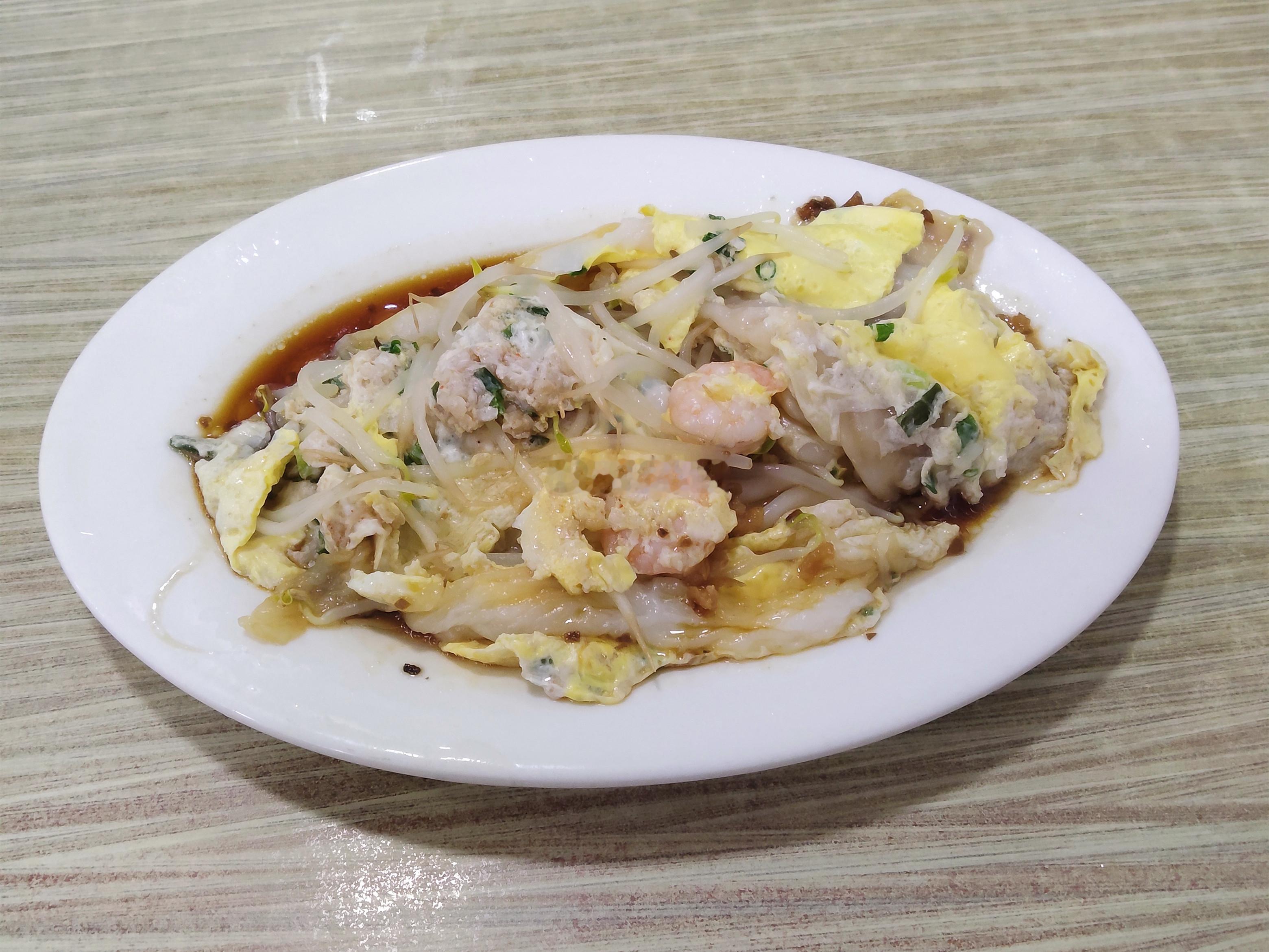 丹霞庄玫瑰小食店，开了很多年的店，以前不在这个位置，不知道什么时候搬过来的，反正