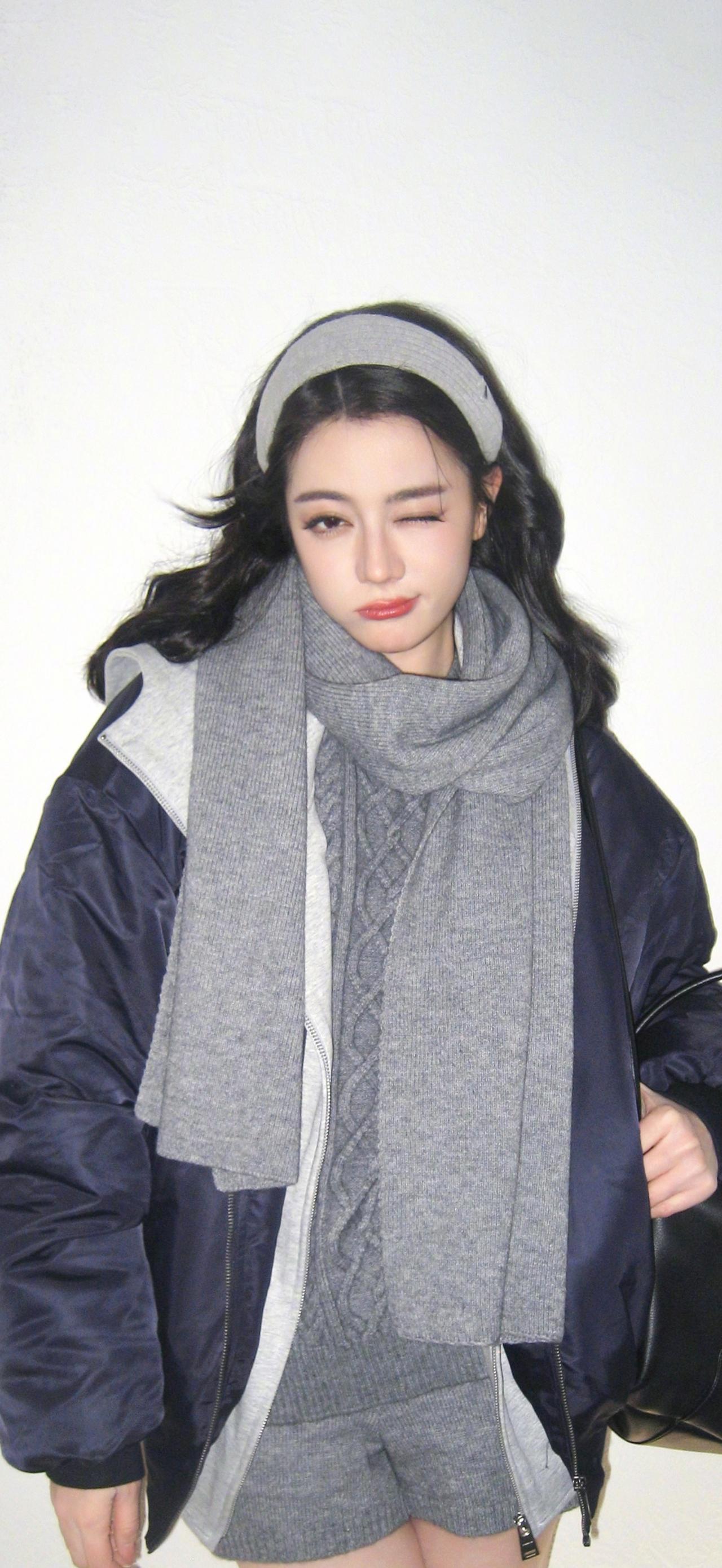 美女壁纸-第6351期-迪丽热巴