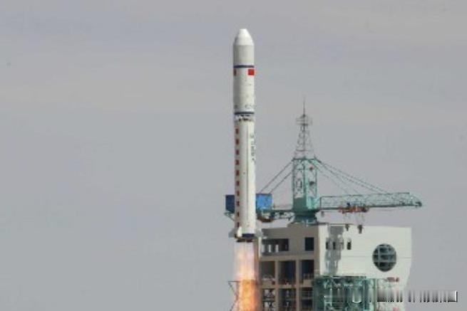 中国航天史上的今天【2007年5月25日长二丁火箭成功发射遥感卫星二号】2007