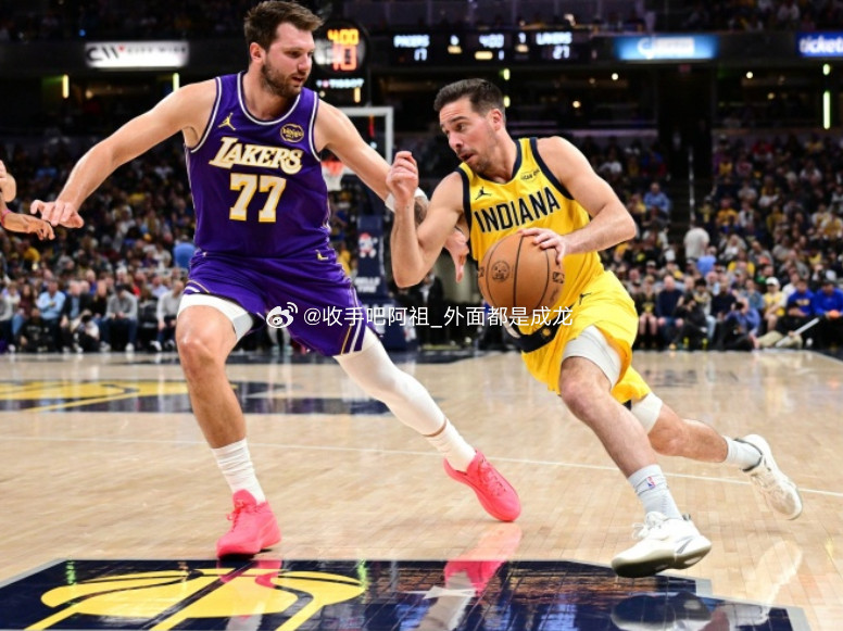 近日，《LockedOnLakers》节目主持人BrianKamenetz
