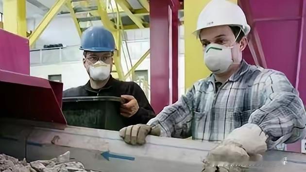 日本把澳大利亚的稀土运到马来西亚加工后火速运回，想摆脱对华依赖，这波操作直接让吉