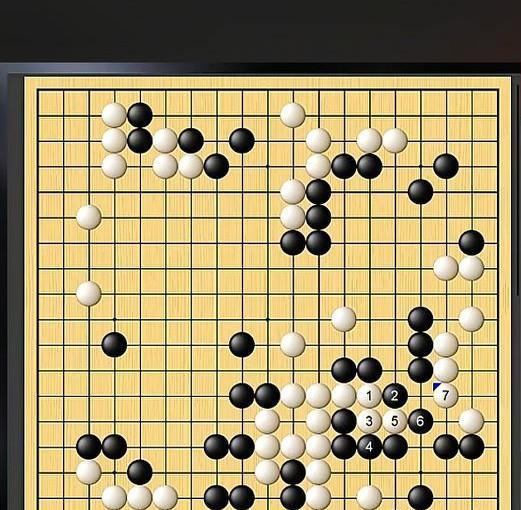 围棋快讯，农心杯三国围棋擂台赛第四场，中国二将檀啸对阵日本二将许家园比赛正在进行