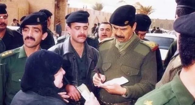 1996年2月，萨达姆的两位女婿结束了逃亡生涯，在伊拉克驻约旦大使的陪同下，踏上