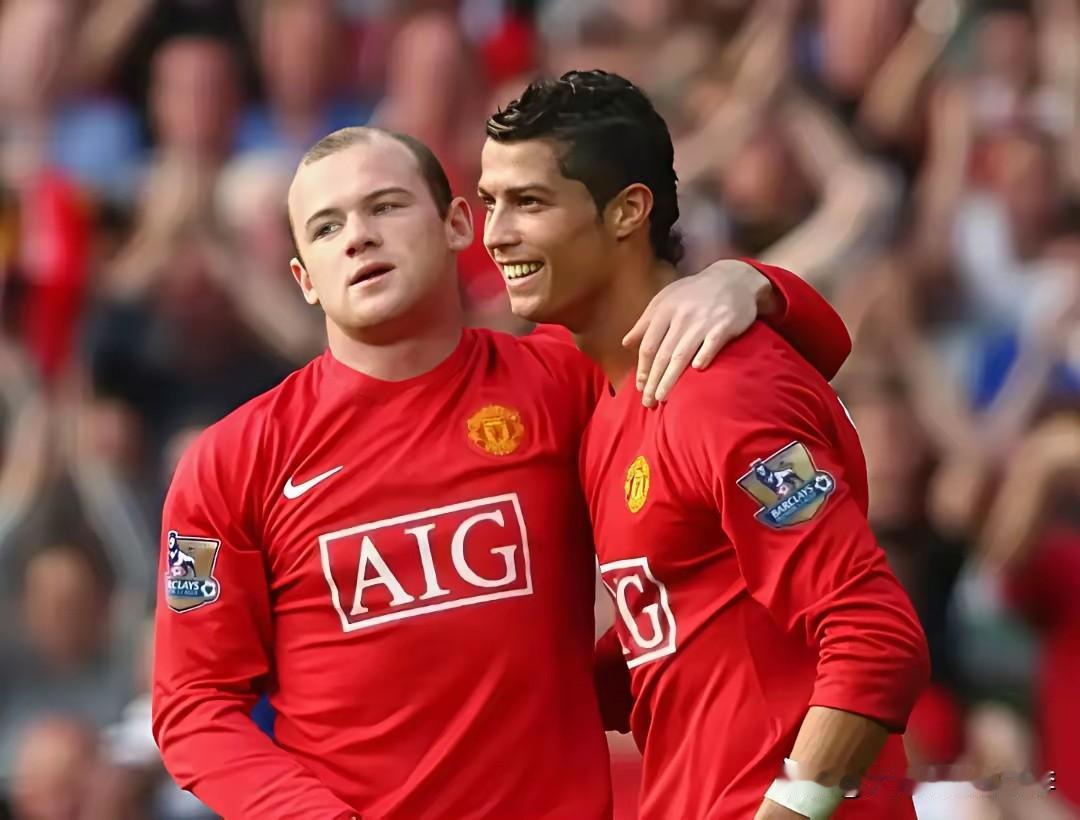 有的人年龄越大头发越少，而鲁尼告诉我们，随着年龄的增长头发也有可能越来越多[大笑