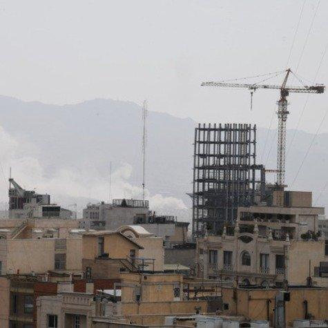 今天加油的时候发现加油站的工作人员在说国际油价走势，听他们聊，我也忍不住多听