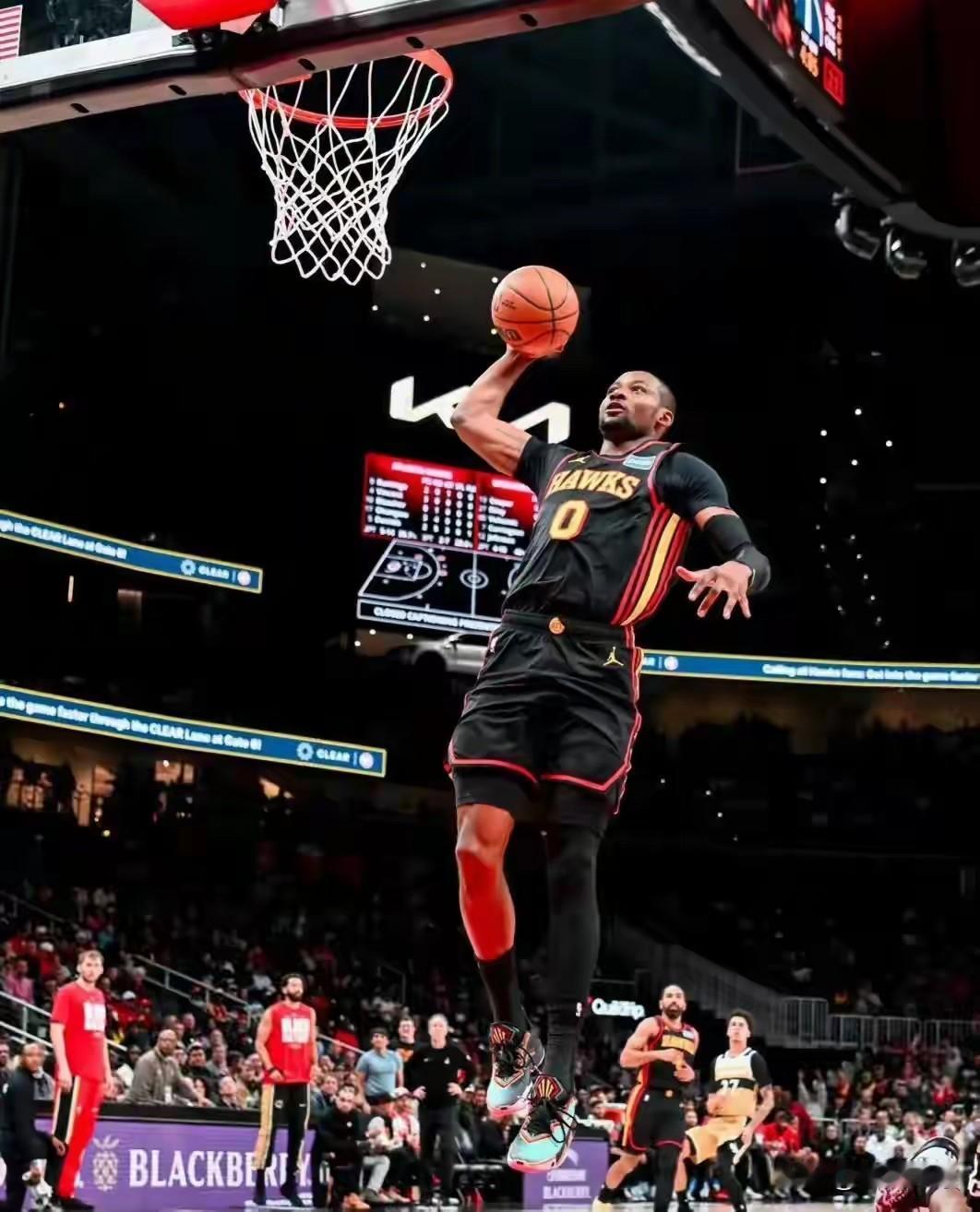 火箭休赛期引援：全力追求库明加，锋线升级就在今夏火箭若能在休赛期引进库明加，球