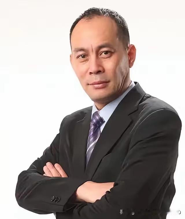 演员张光北说：“当年，我当兵没费多大劲，但这复员可费了劲了，因为我当时在北海舰队