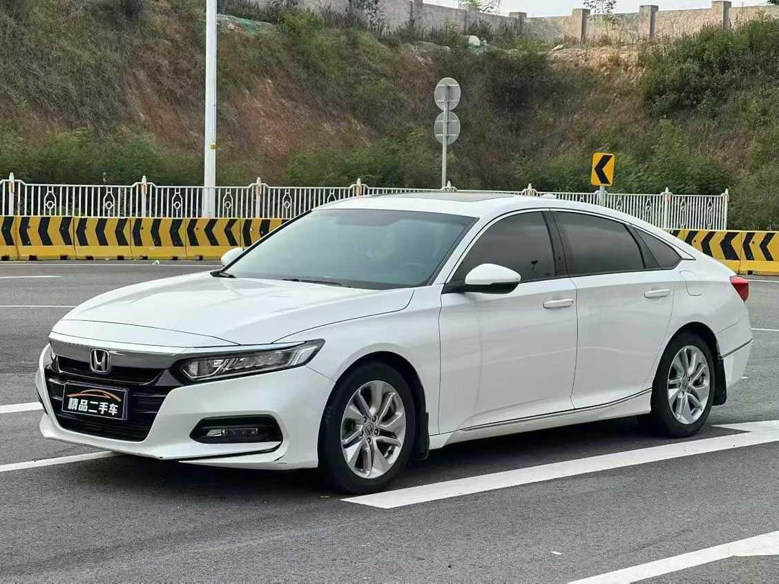 9万预算买二手车，认准这三类硬通货，别被“便宜大碗”忽悠了 手里攥着9万块想