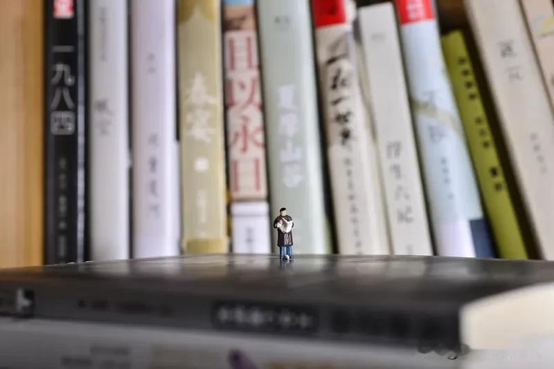 家人们！想知道天蝎座2026年1月20日运势咋样吗？这天综合运势有点低迷，得小