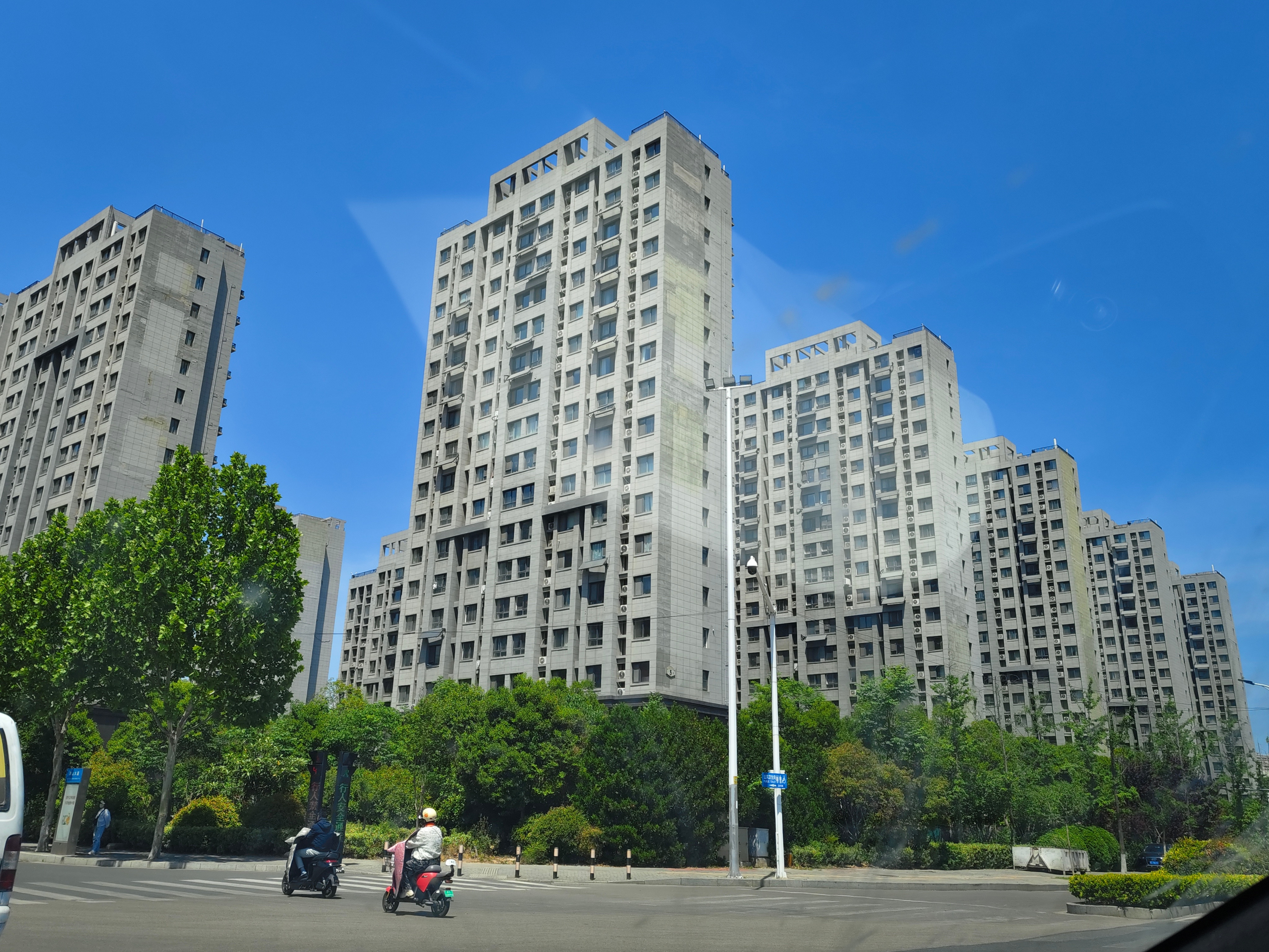 这小区到底是交付了还是没交付？​​​