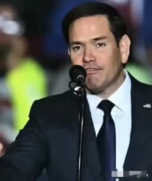 昨天，鲁比奥对媒说:“这是我与王毅外长第二次会晤，我们一致认为这次会晤积极，富有