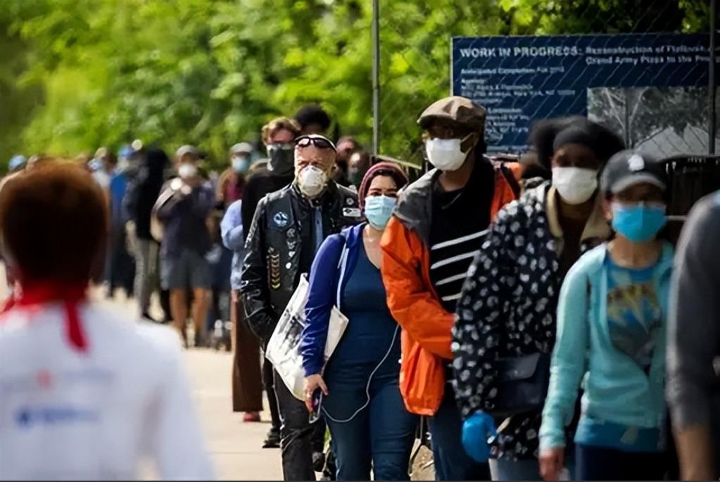 今年听过最可怕的一个词“斩杀线”！！一个在美国的中国留学生接触到了寻常华人所不能