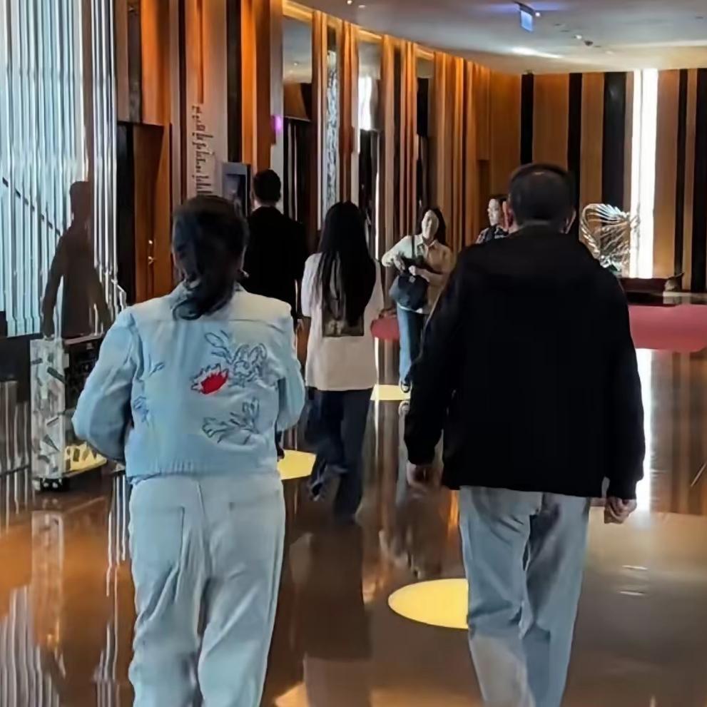 大S离开后的第一个春节，汪家彻底变天了，格局打开得让人意外。