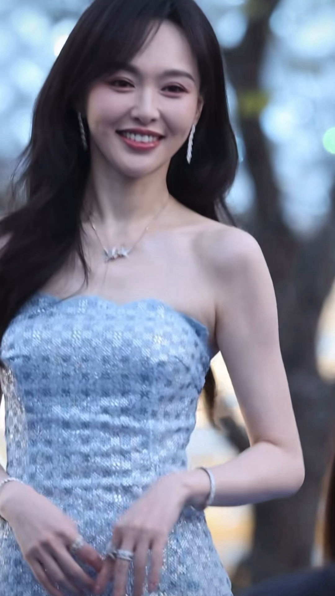 唐嫣今日Tiffany活动造型