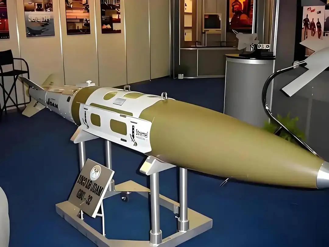 以色列紧急向美国采购1.2万枚BLU-110航空炸弹，以缓解因持续高强度空袭导致