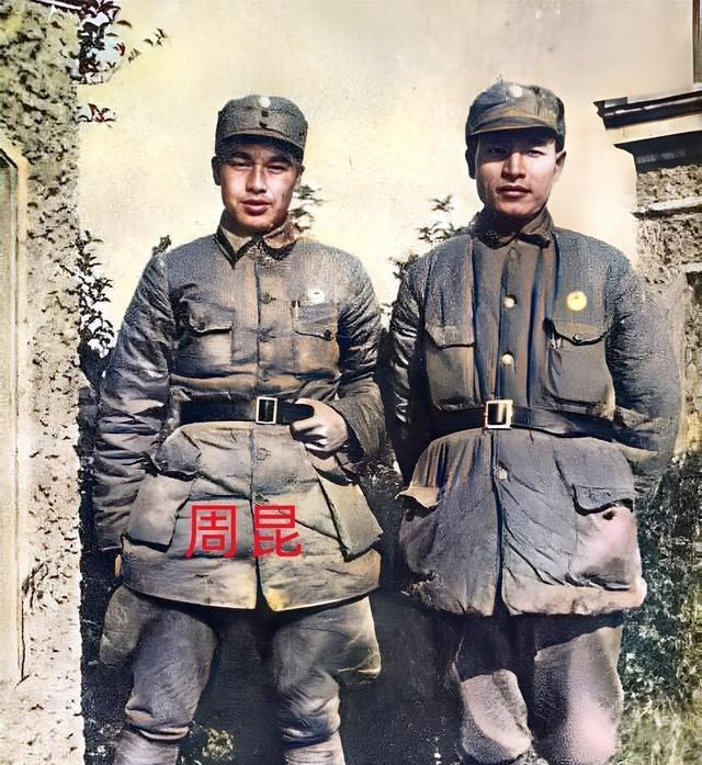 如果此人没有携巨款神秘失踪，建国后授衔时，他至少也会被授予大将。然而，全面抗战爆