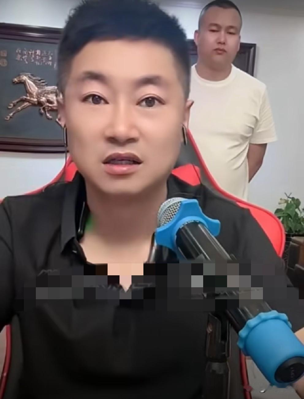 ks、yy两平台评价聪明主播，九天列举多人。九天以个人