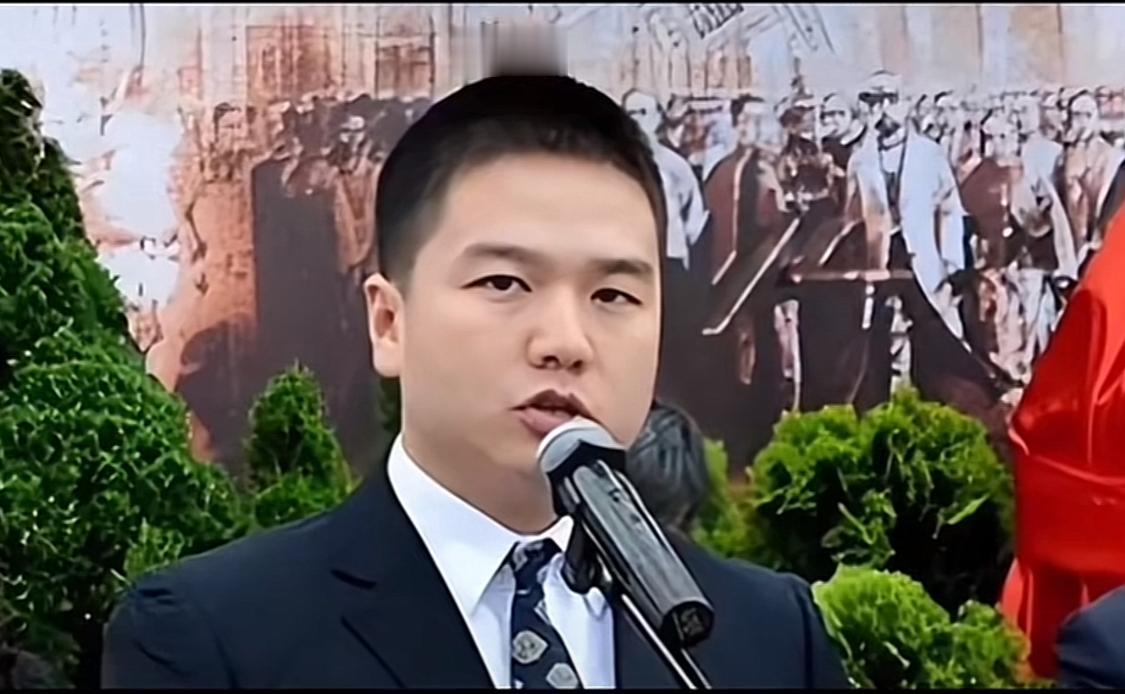 硬刚前首富王健林的县长最终还是落马，当时看了他要求万达所有利润不能带走的发言后就