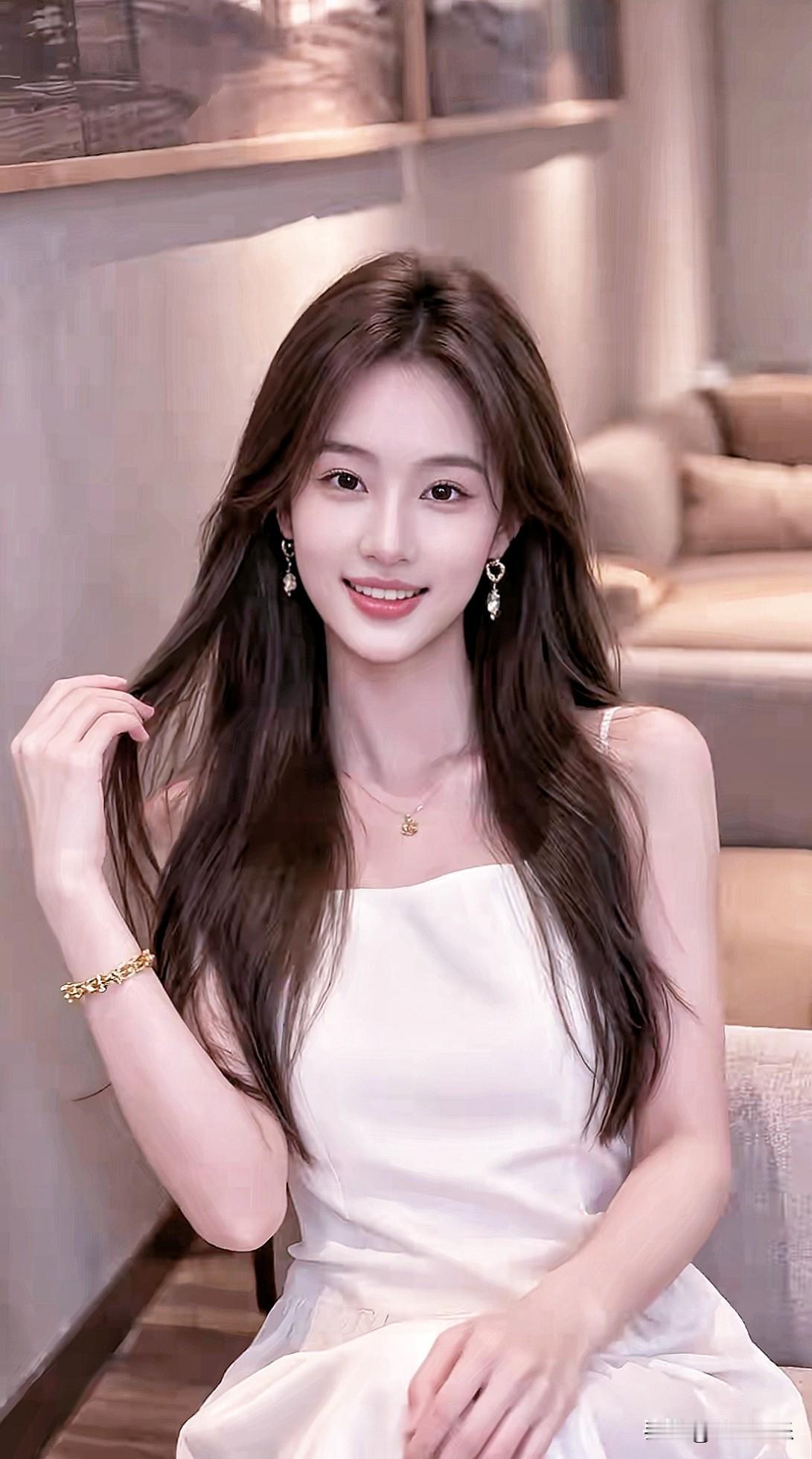 这个小姐姐真漂亮，笑容好甜！自然治愈系美女分享你的随手拍