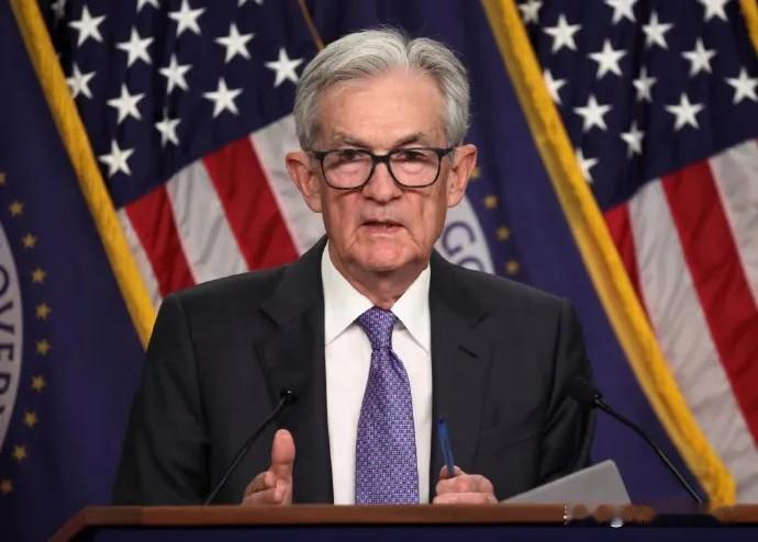 全球央行行长“抱团”力挺鲍威尔！美联储独立性保卫战，一场金融界的“世纪大戏”上演！