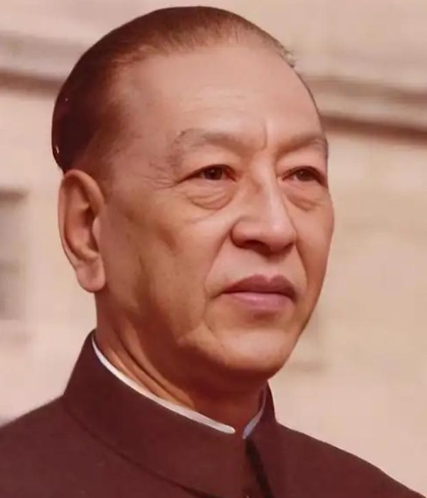 按理来说，国家领土，一寸也不可放弃，但在1956年，驻巴基斯坦大使耿飚却在巴基斯