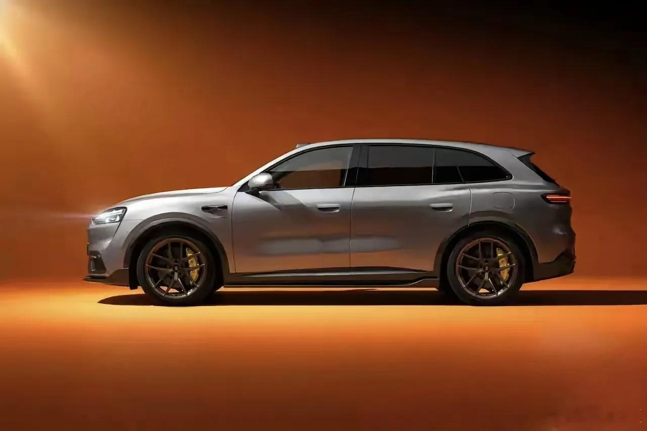 今年问界品牌销量想更上一层楼，成败就在M6上。5、7、8、9的销量基本稳定，M9