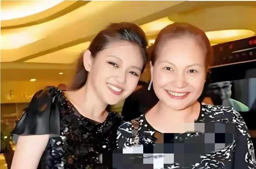 深藏远见布局周全，大S早已为子女筑牢人生后路谁都没料到，喧嚣不休的遗产纠纷背后