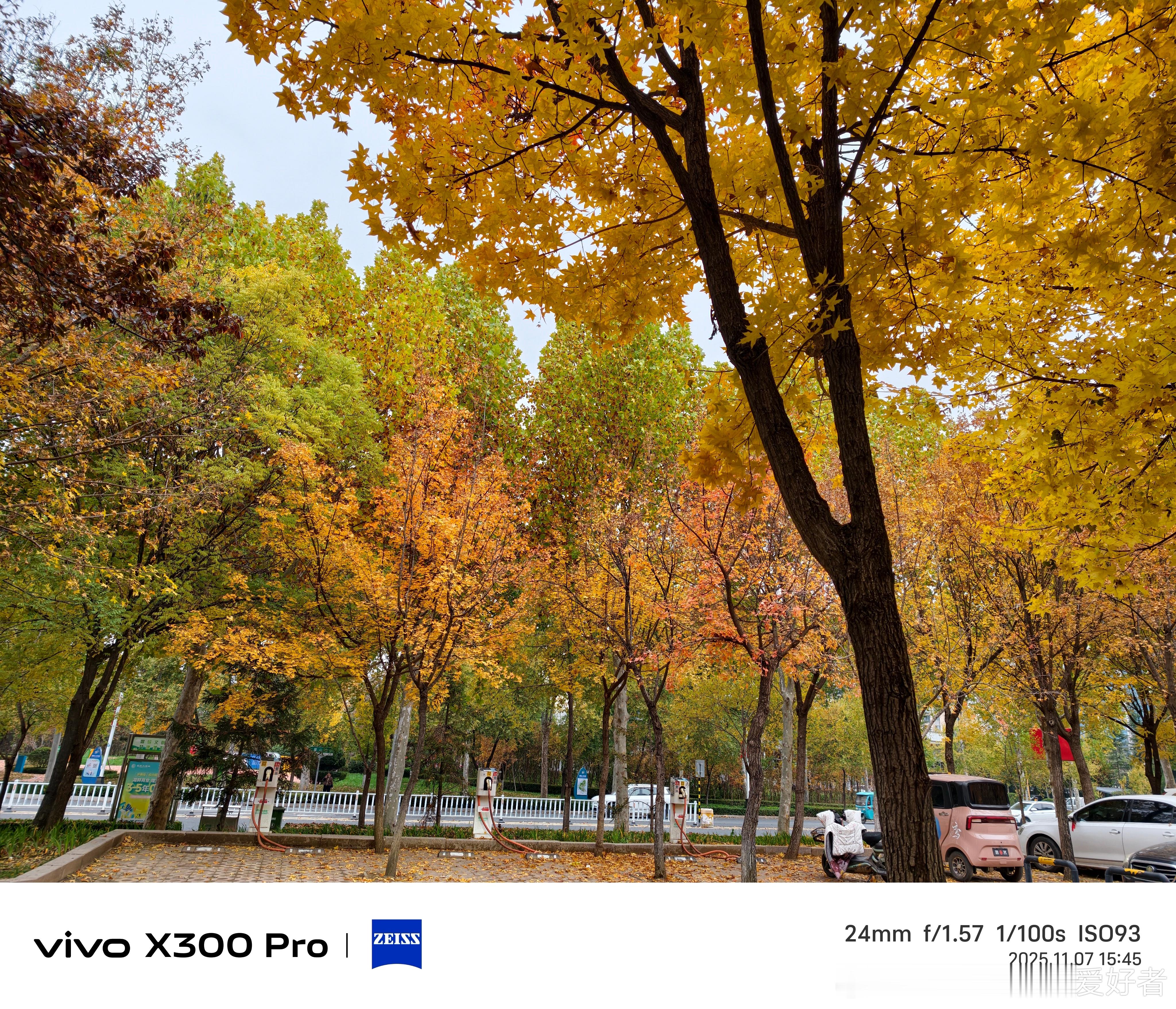 当你有一台拍照好的手机后，你就会忍不住一直拍拍拍。如果你问我今年vivoX30