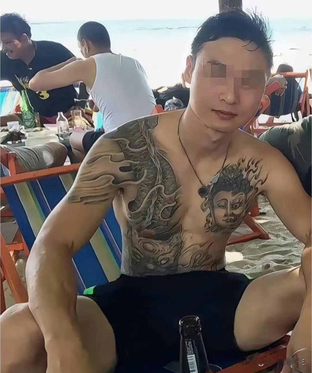 看到王暖暖离婚案宣判的消息，心里忽然踏实了。她终于等来了法律上彻底的解脱。