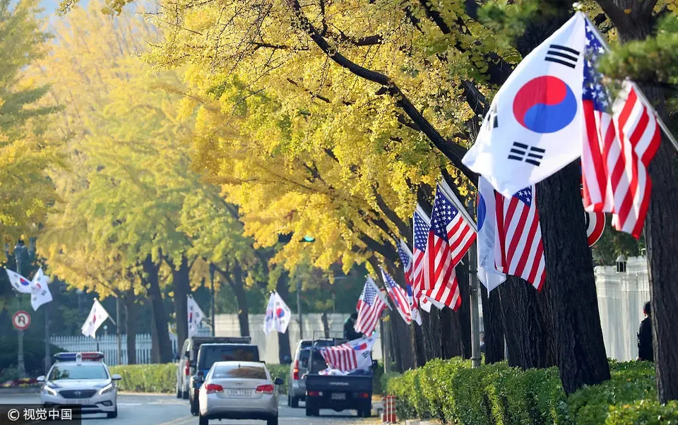 特朗普开出对韩国豁免关税的条件，负担驻韩美军每年100亿美元的费用据《华盛顿邮
