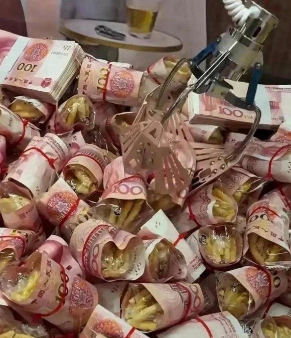 这样的娃娃机，谁能忍得住不夹啊!