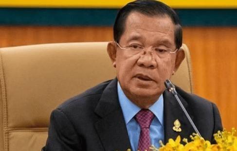 中国现在就静静地看着，看看这个“美式救援”要怎么收场，反正中国真的不掺和了。柬埔