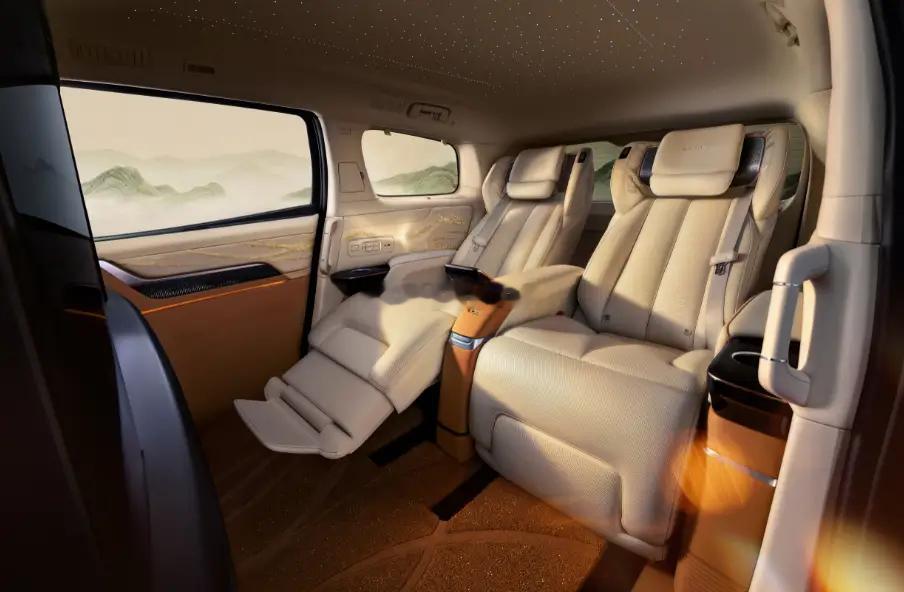 别克世纪！！！这个四座版您赶脚卖多少钱合适？？？海阔试车超话