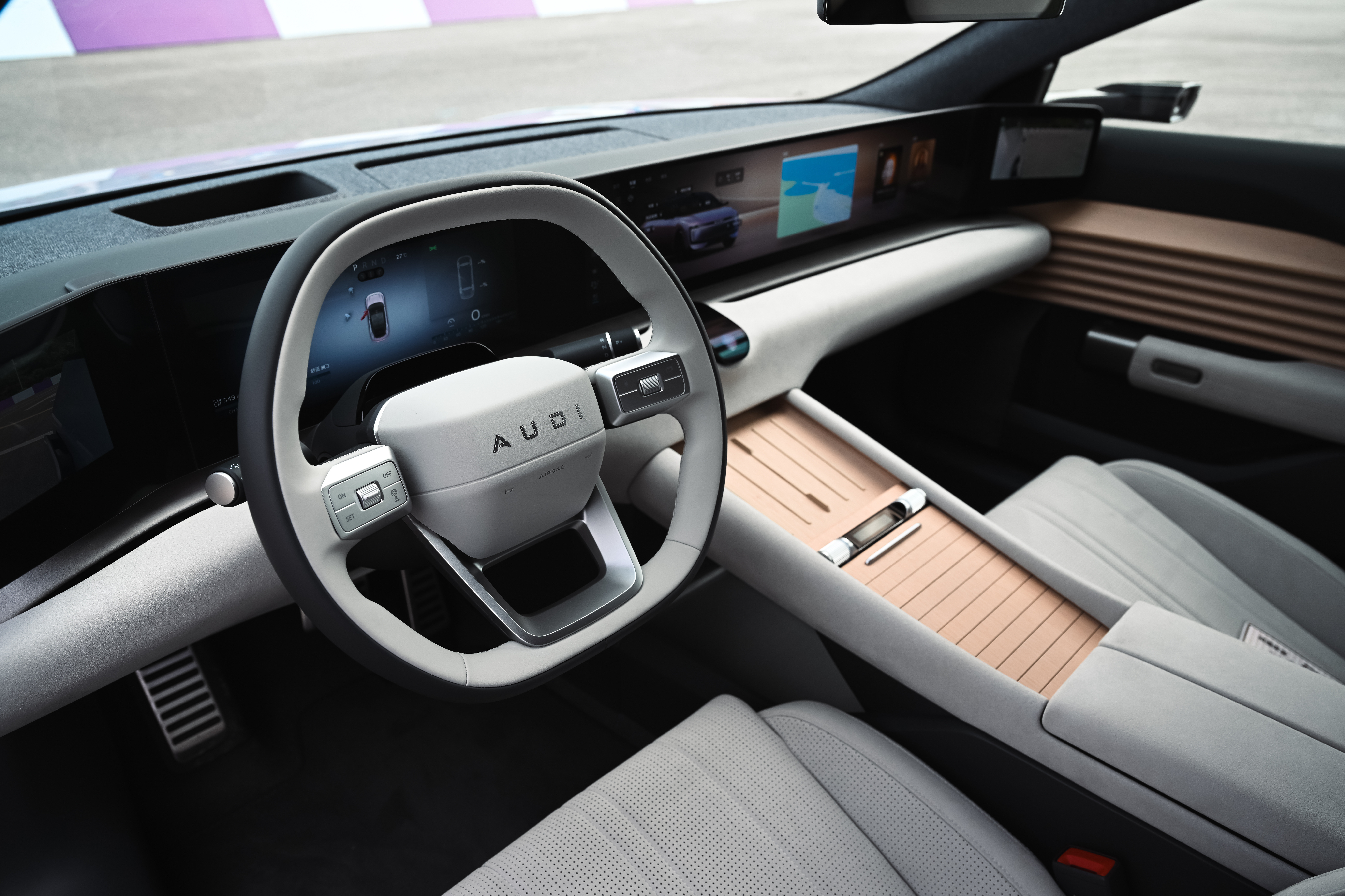 快上车！欣哲频道audi首款车型e5sportback​​​