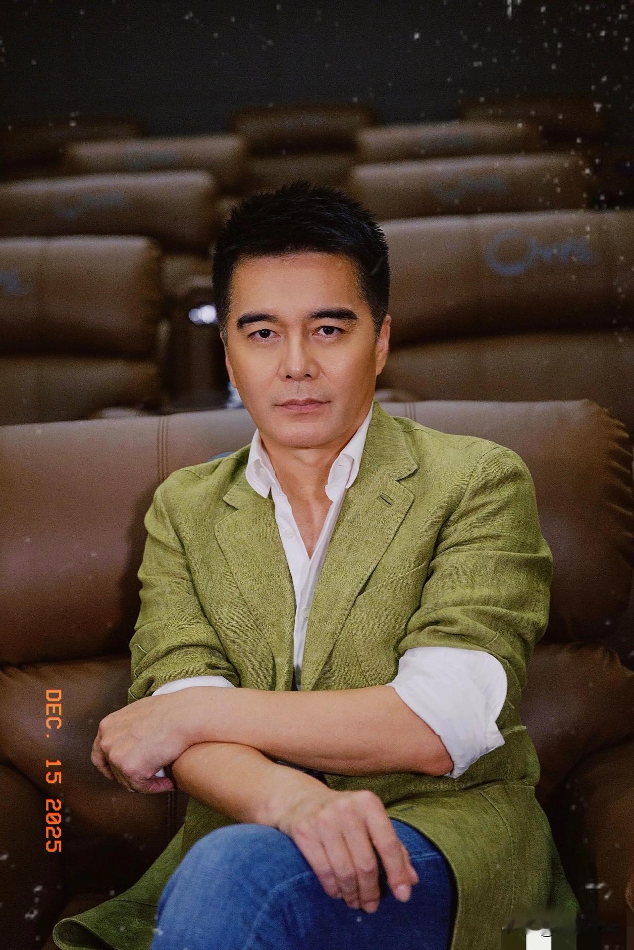 铁打的许亚军，流水的妻许亚军曾在采访时说：我虽然结过4次婚，但并不是因为我花