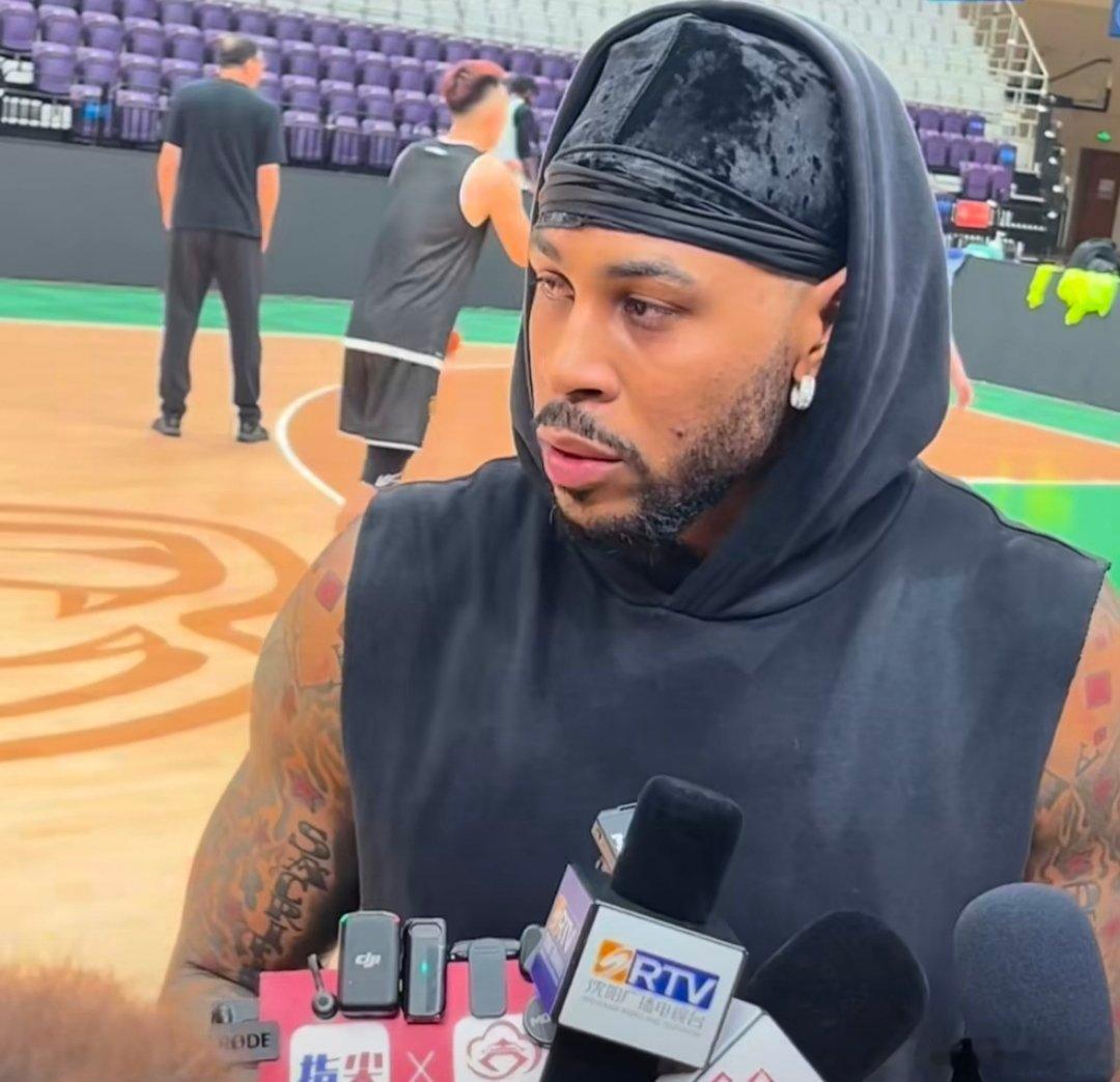 外援莫兰德最新采访谈到重回辽宁队的感受，以及新赛季目标“去年在广东队打球，客场对