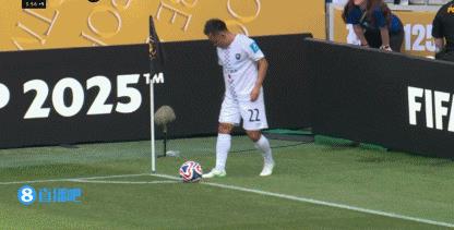 #穆勒#并不是周通要托马斯·穆勒的球衣，从而引得穆勒来看周通的球衣，很有可能
