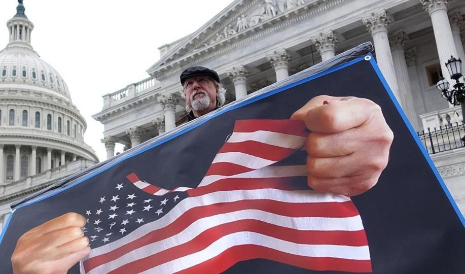 美国这次恐怕要气急败坏了！他们既不敢真的动手，也承担不起失败的后果，原本组织了1