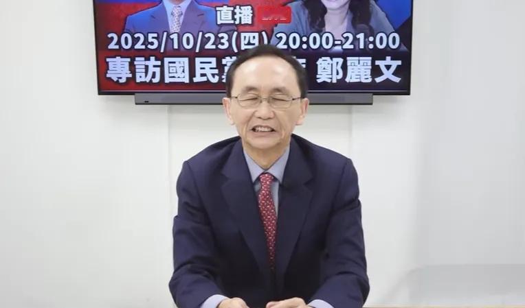 吴子嘉的身段还是很软的。之前预测郝龙斌101%获胜，现在郑丽文当选之后，吴子嘉
