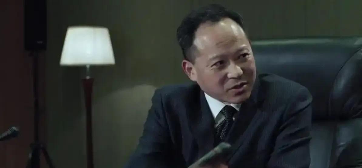 钱秘书长炮轰高育良的背后，是他对被毁掉的22年的宣泄。为什么说钱秘书长被毁掉了
