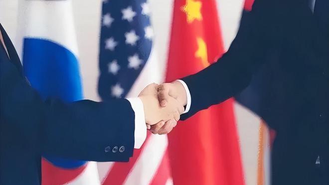 中美互邀访问美国总统特朗普说，他与中国进行了非常良好的通话，两人互相发出访问邀