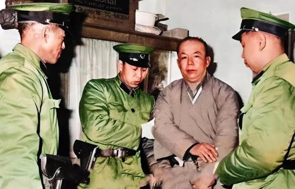 1983年2月1日，北京宣武区大耳胡同39号院，几辆警车开到院门口，公安人员进入