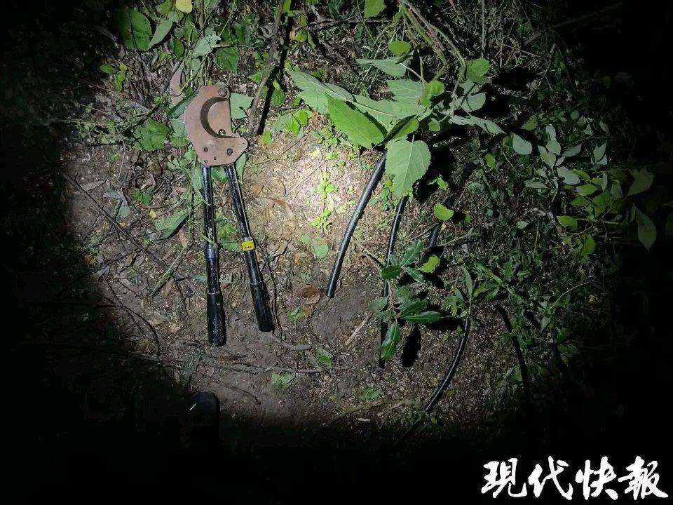 小偷遇上蚊子，那真是倒了大霉！近日，盐城一闲置工地电缆线被盗，民警沈超分析嫌疑人