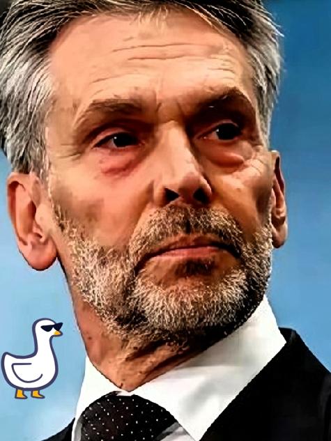 稀土反制！中国这一招，让ASML彻底坐不住了荷兰刚宣布卡死光刻机出口，中国反