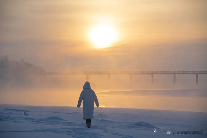 最近，西伯利亚的奥伊米亚康村因为零下71度的极寒天气上了热搜。这个被称为