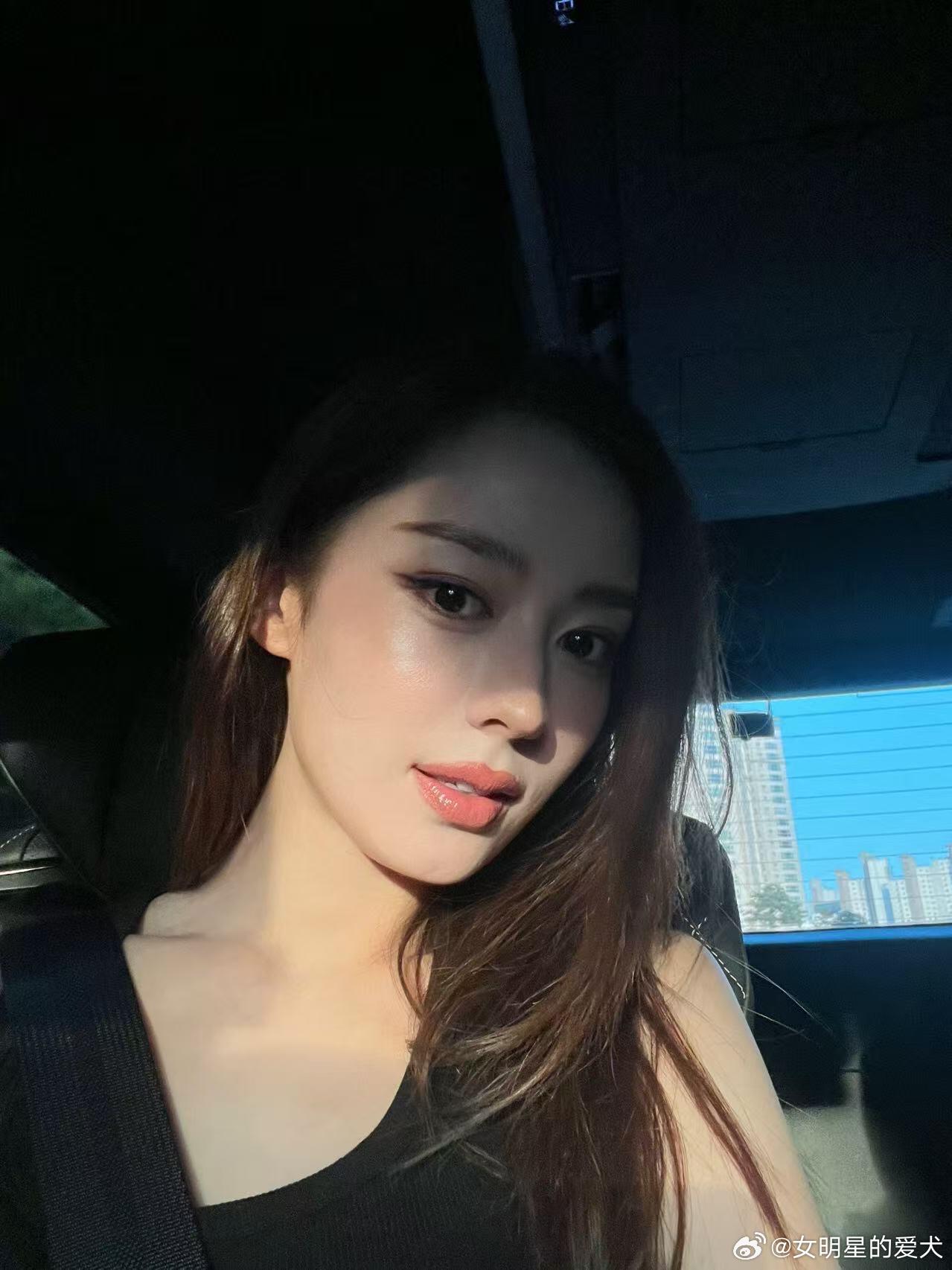 吉娜爱丽丝