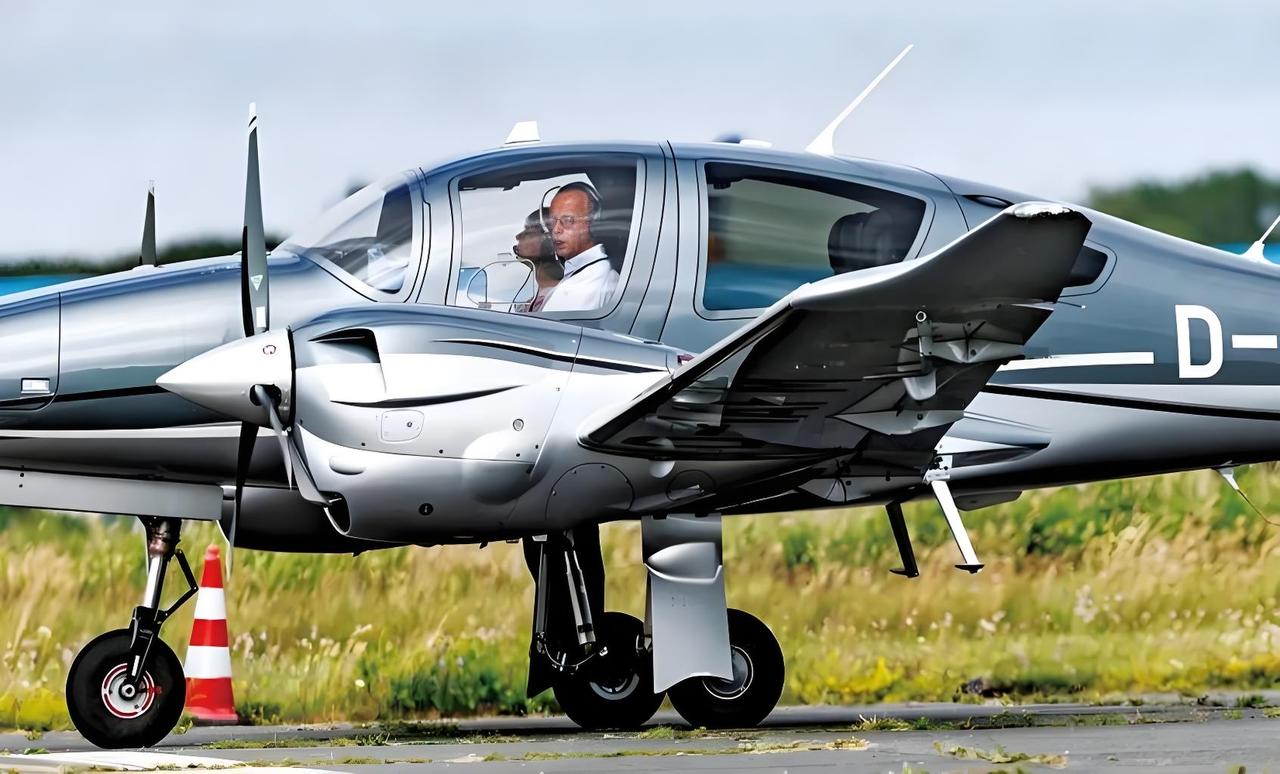 德国的警告效果还不错，以色列一下就听话了。伊朗媒体披露，以色列停止了袭击黎巴